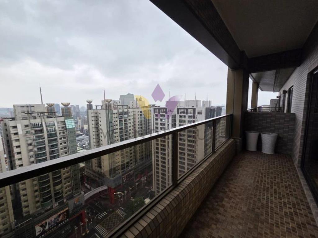 [精彩]海華大帝君臨天下豪宅