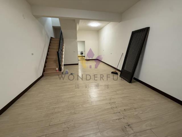 [精彩]平鎮山仔頂家樂福整新透天