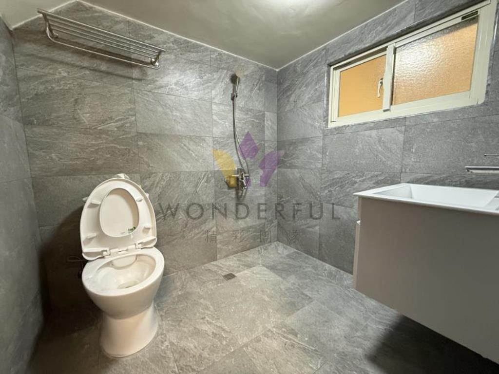 [精彩]平鎮山仔頂家樂福整新透天