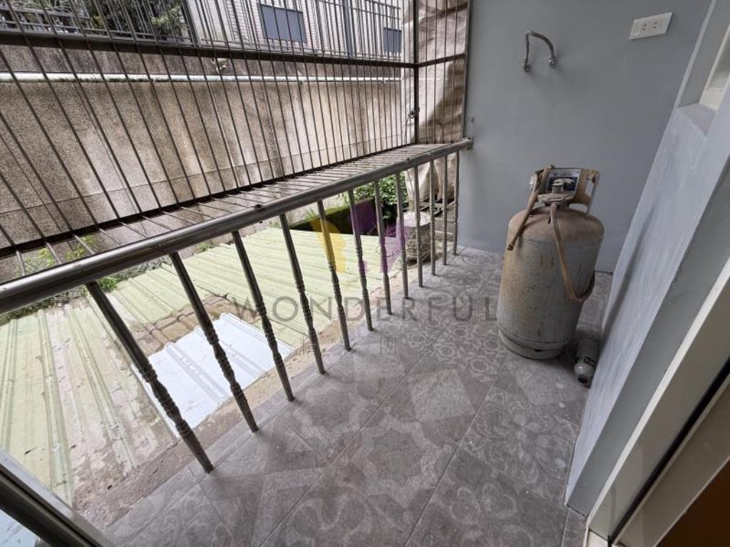 [精彩]平鎮山仔頂家樂福整新透天