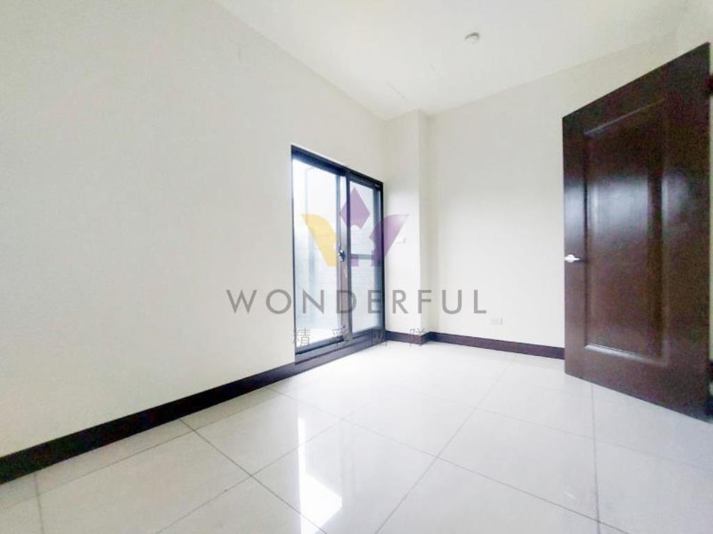 [精彩]平鎮源邸全新6米大面寬電梯別墅