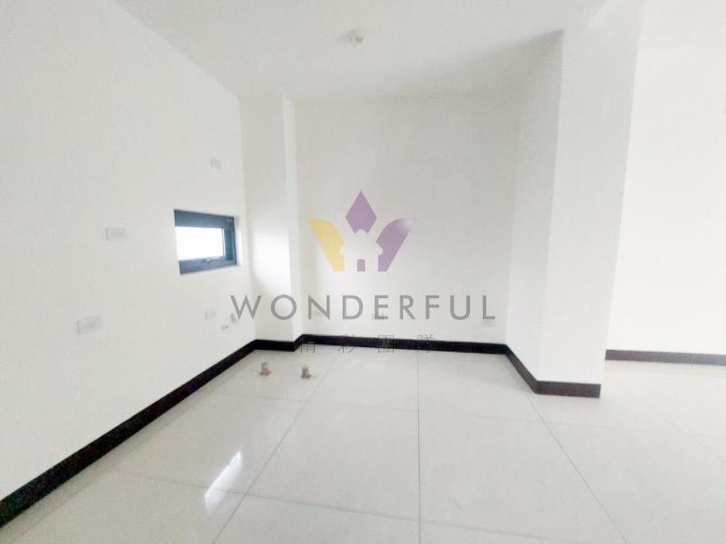 平鎮源邸全新邊間6米大面寬電梯別墅