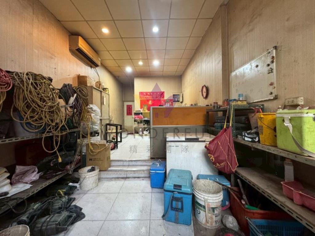 [精彩]中正路邊間透店