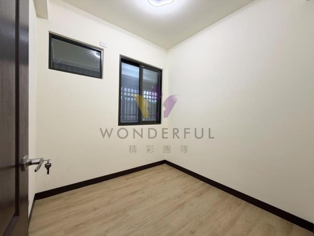 [精彩]廣泰路平興國小三房美寓