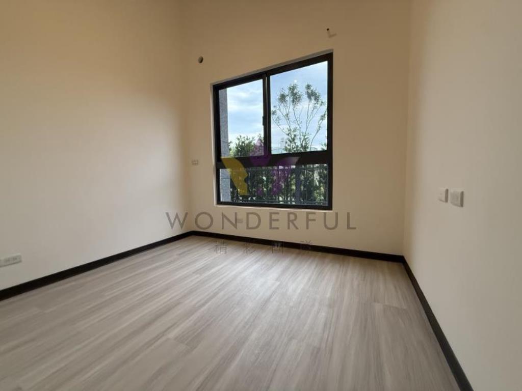 [精彩]龍岡有福全新一樓庭院2房車