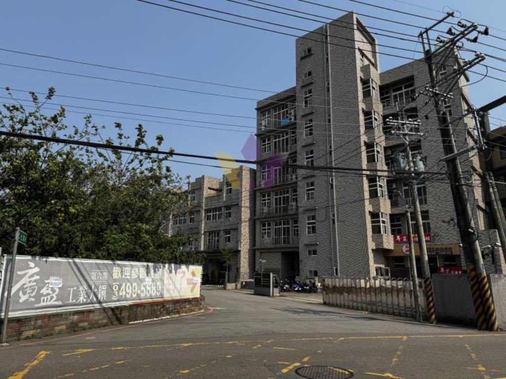 [精彩]龍潭廣盈大面寬電梯廠房