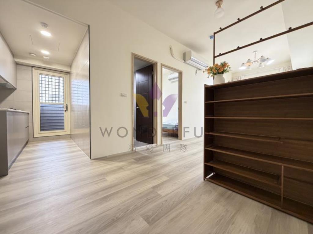 [精彩]草漯全新裝潢兩房車位