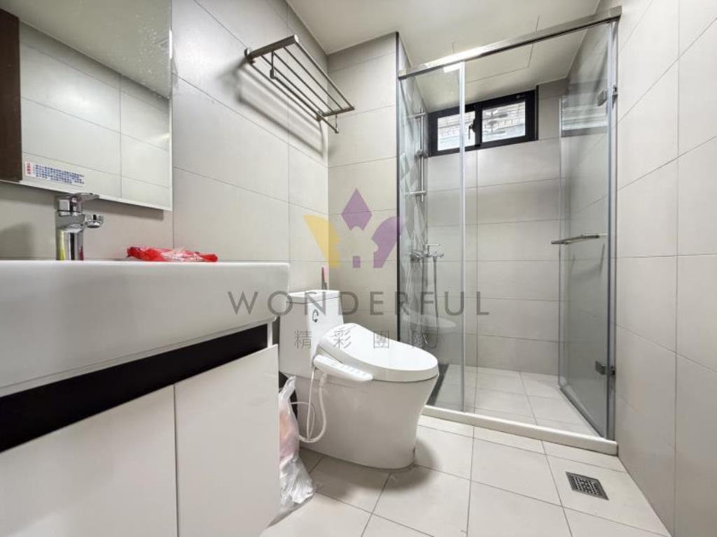 [精彩]草漯全新裝潢兩房車位