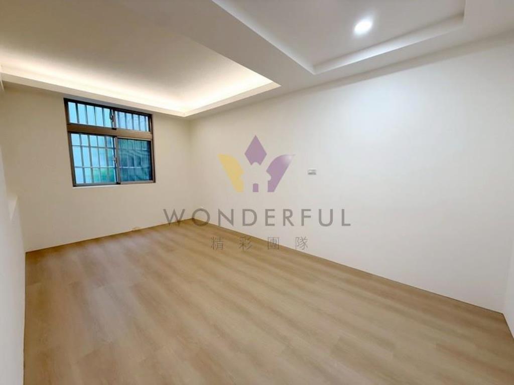 [精彩]平鎮獅子林整新5房透天