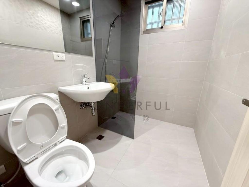 [精彩]平鎮獅子林整新5房透天