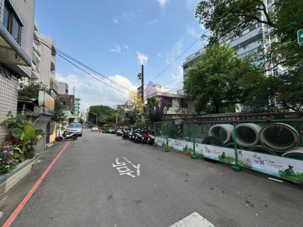 [精彩]稀有中壢高中前美建地