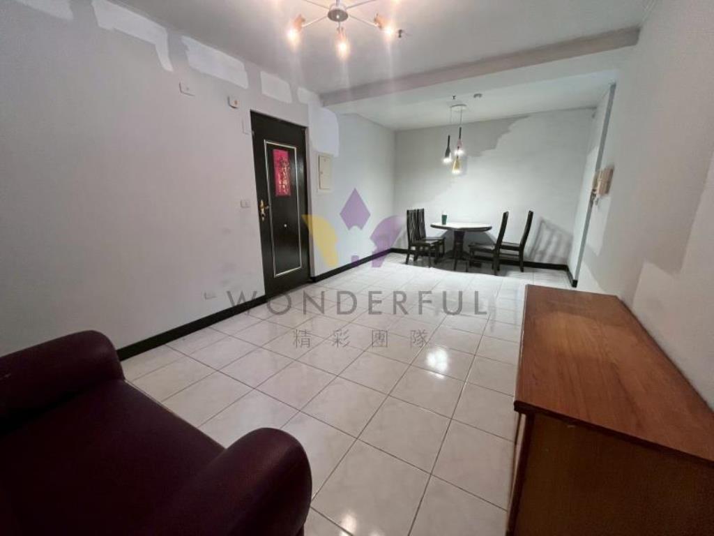 [精彩]楊梅交流道旁電梯三房