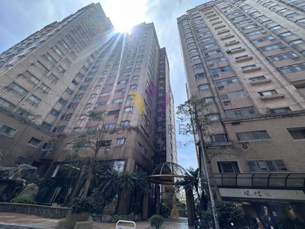 體育園區太子國際村雙面採光精緻三房