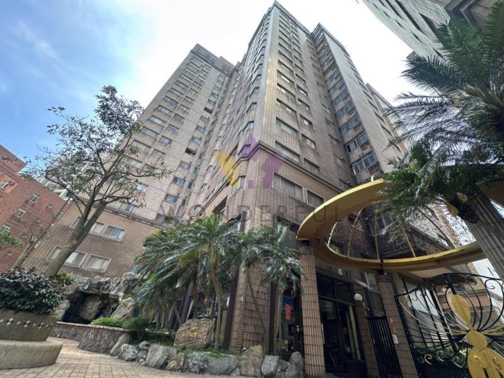 體育園區太子國際村雙面採光精緻三房