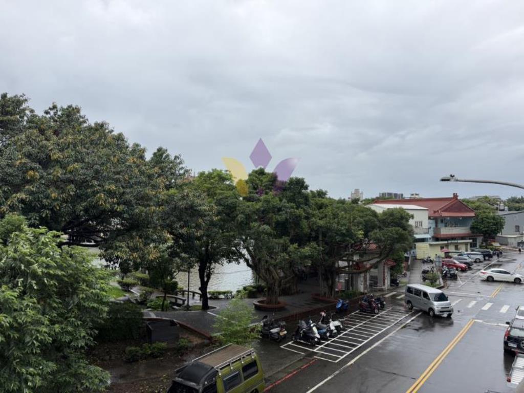 [精彩]龍潭大池景觀大地坪透店