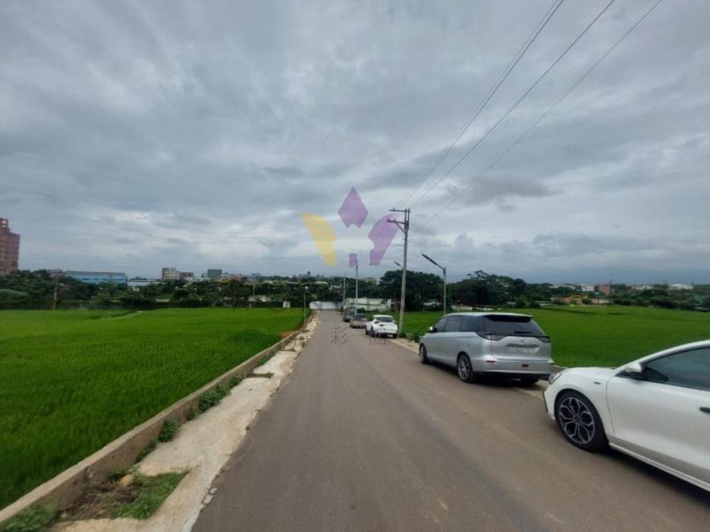 近青埔中正崙美2期2房2衛浴+1樓平面汽