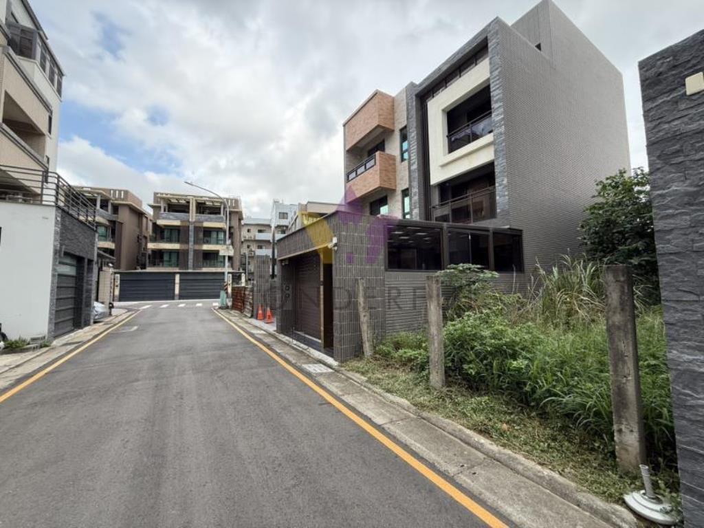 [精彩]觀音草漯國小方正建地