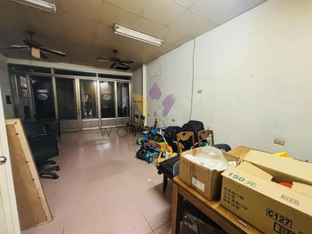 正新生路/稀有三面臨路/大坪數三角窗透店