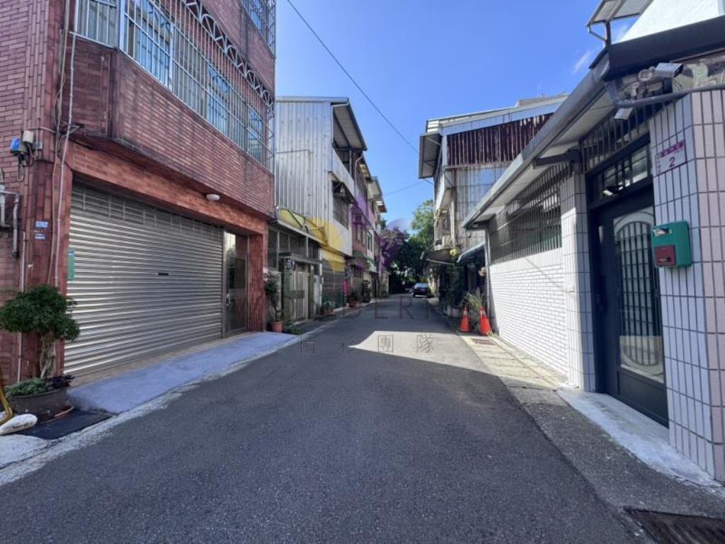 [精彩]龍岡龍門街翻新透天