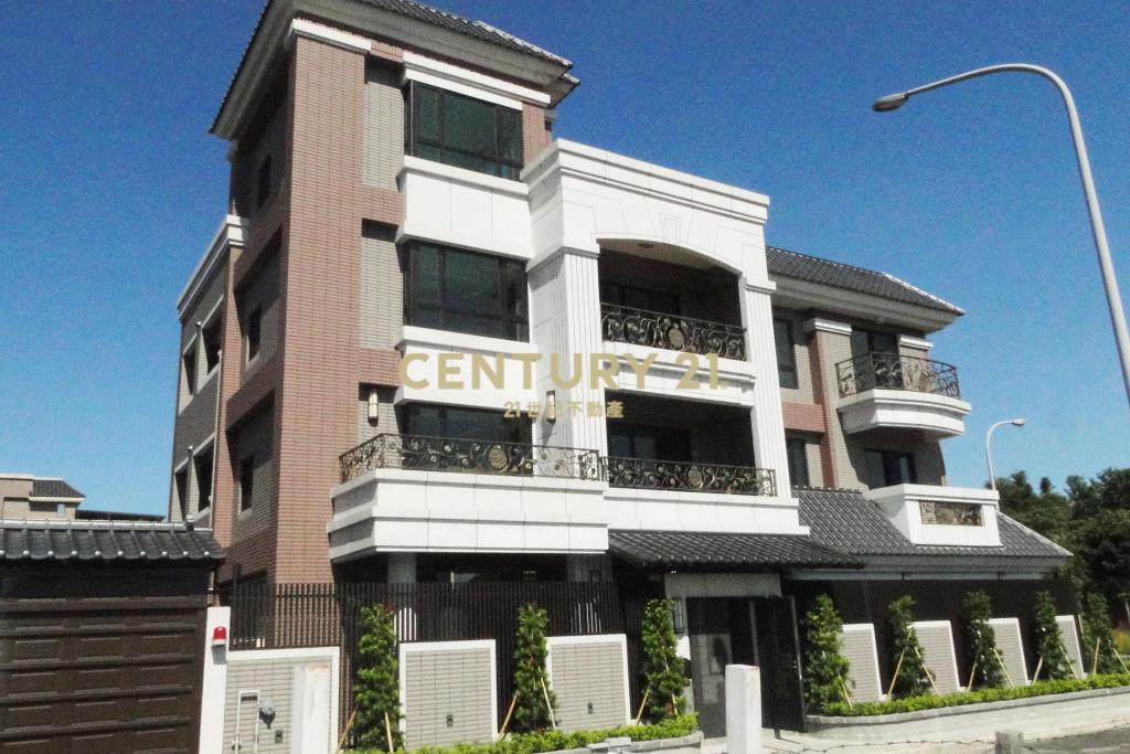 101獨棟景觀電梯別墅