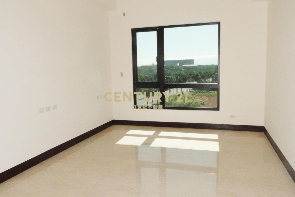 101獨棟景觀電梯別墅