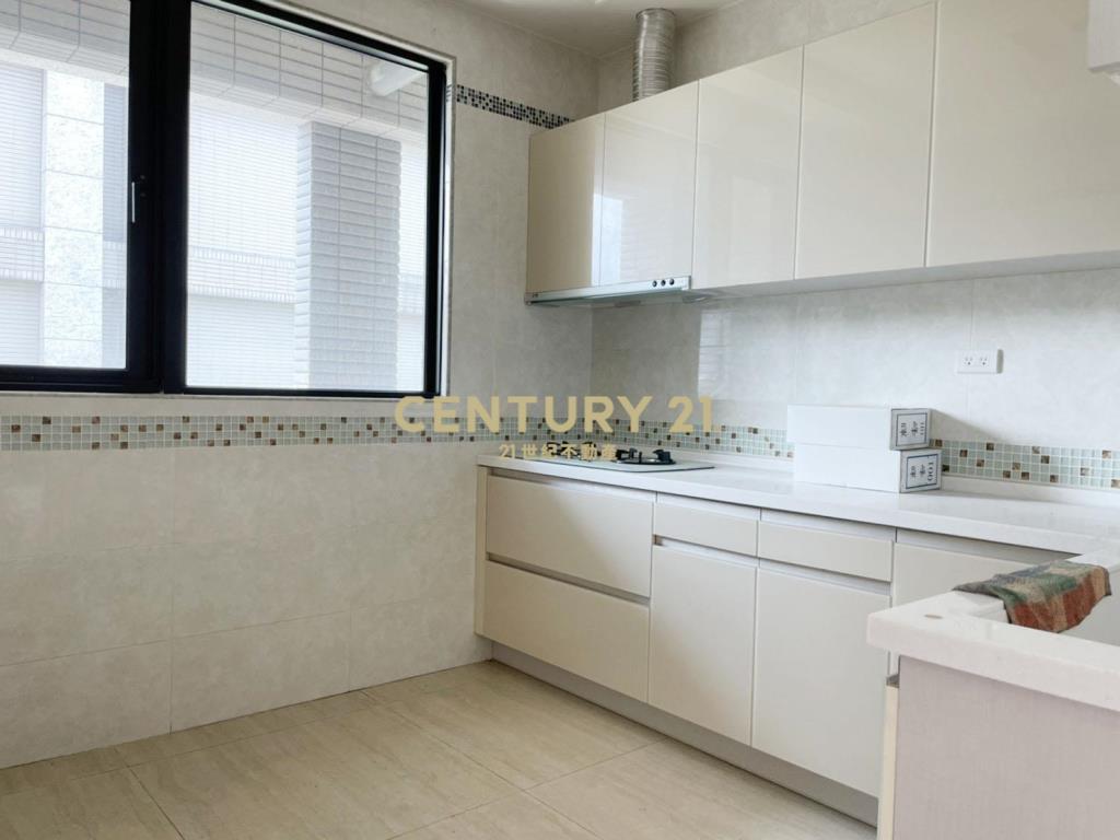 101獨棟景觀電梯別墅