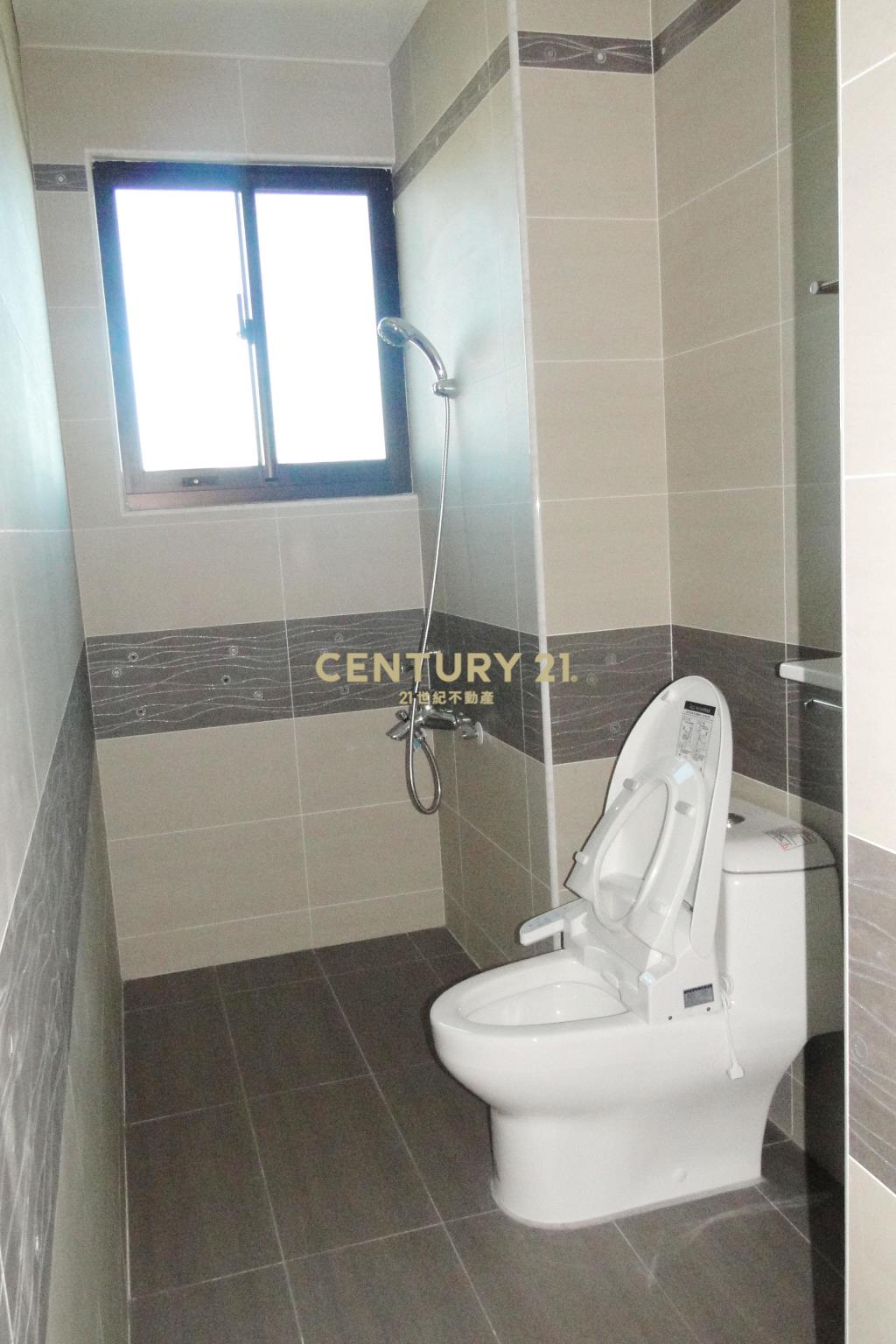 101獨棟景觀電梯別墅