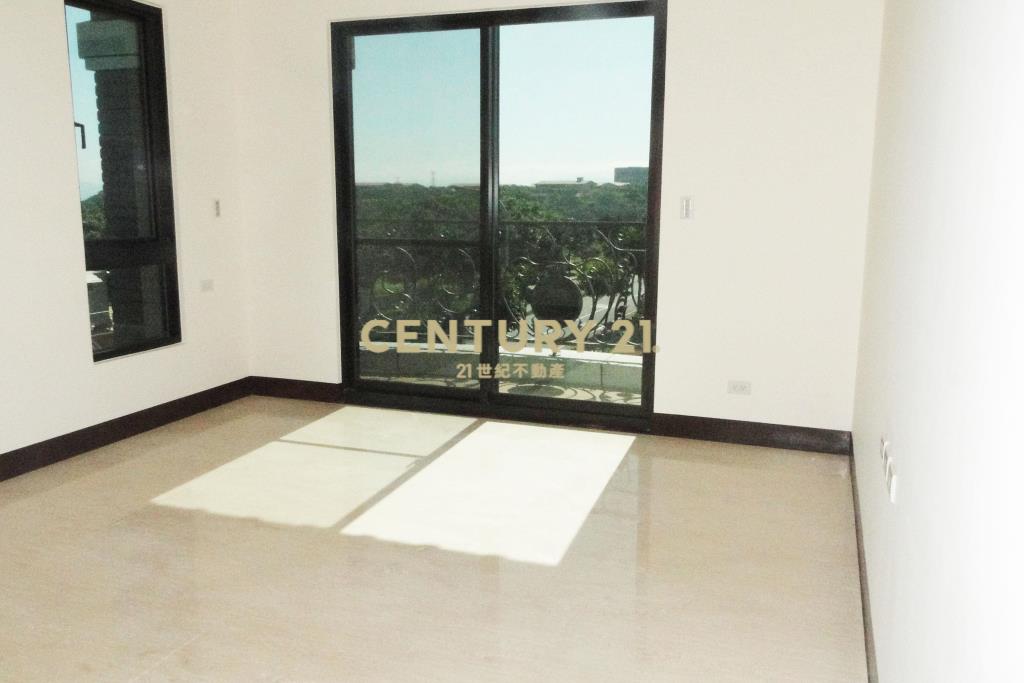 101獨棟景觀電梯別墅