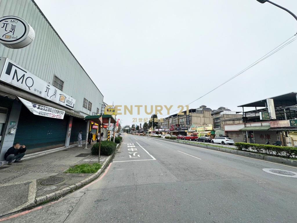 中正路透天公寓
