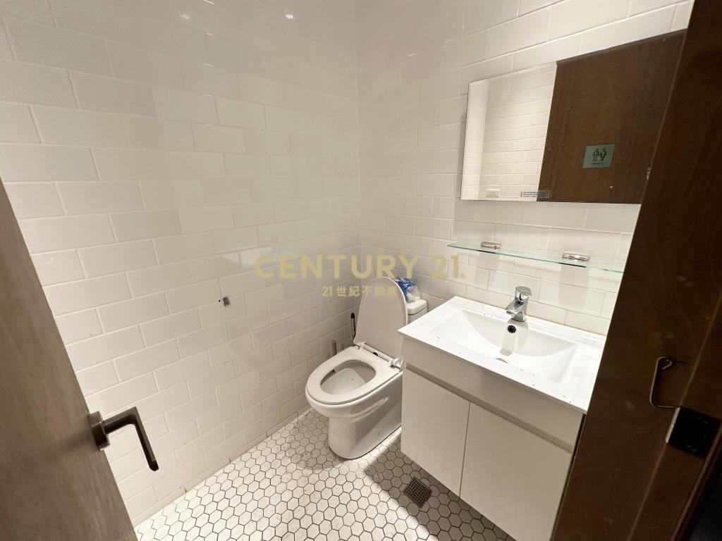 五股水碓五路店面