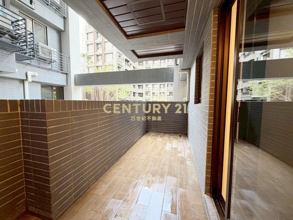 聿盛居逸樓中樓