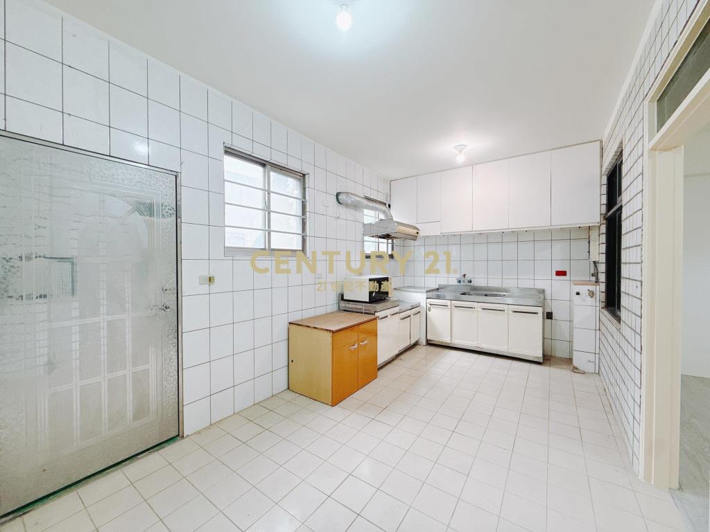 忠孝路獨棟別墅