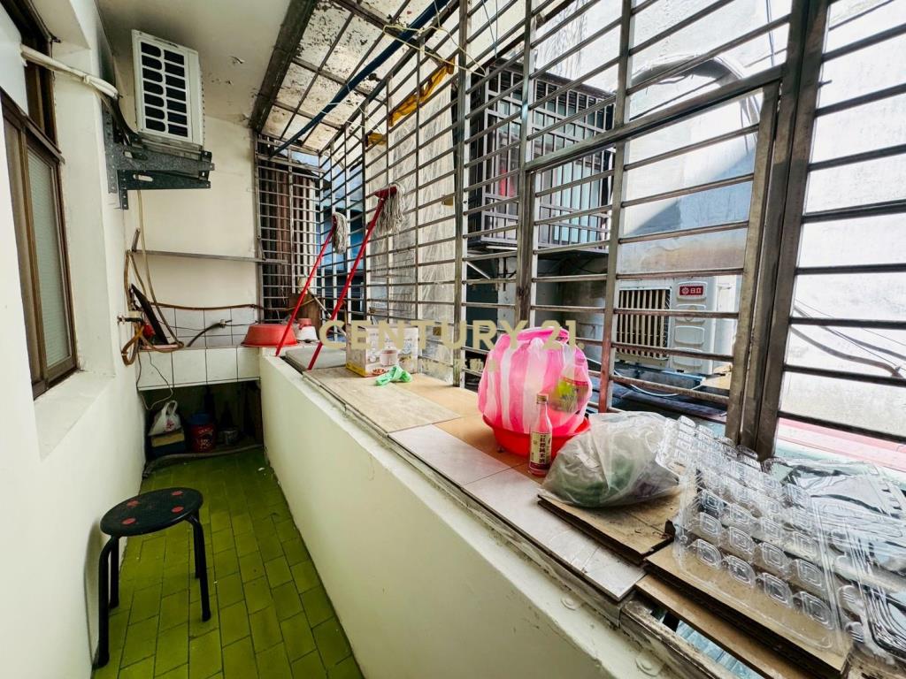 新和國小2樓美寓