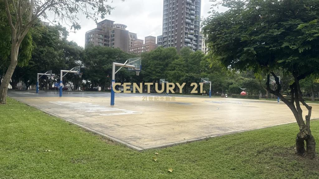 聯廣闊境