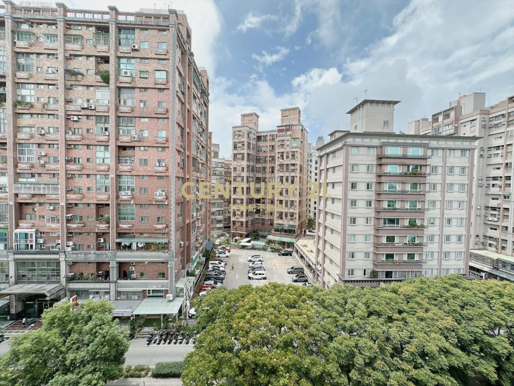 富堡晶城