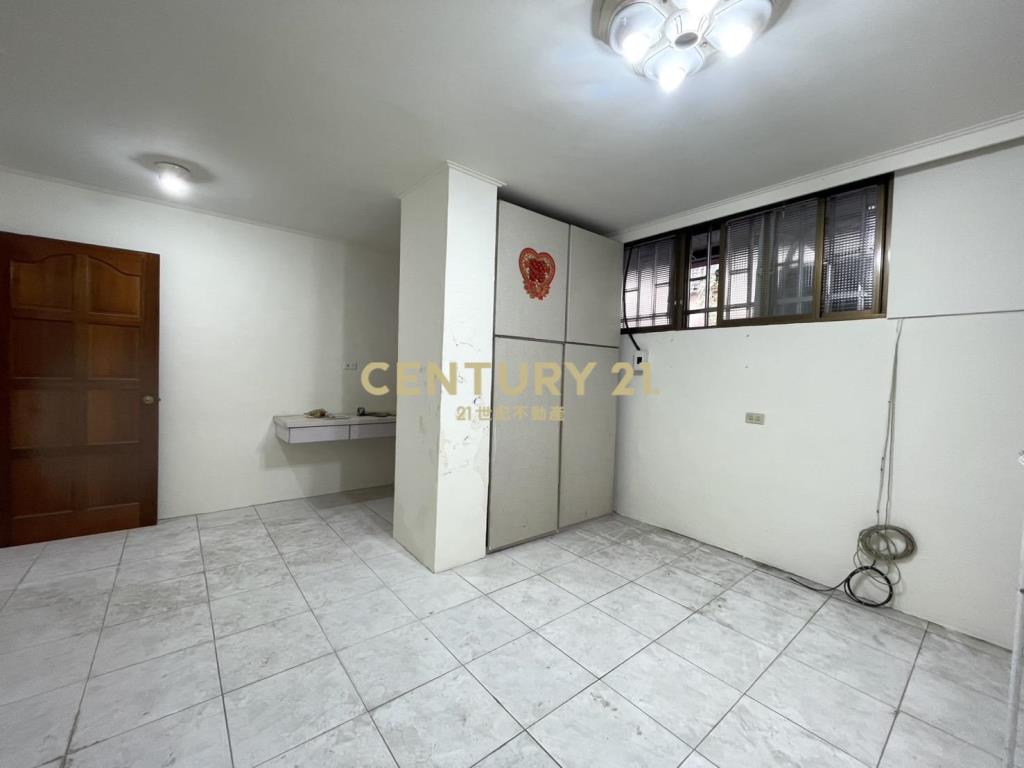 (4041)永安捷運公園店住