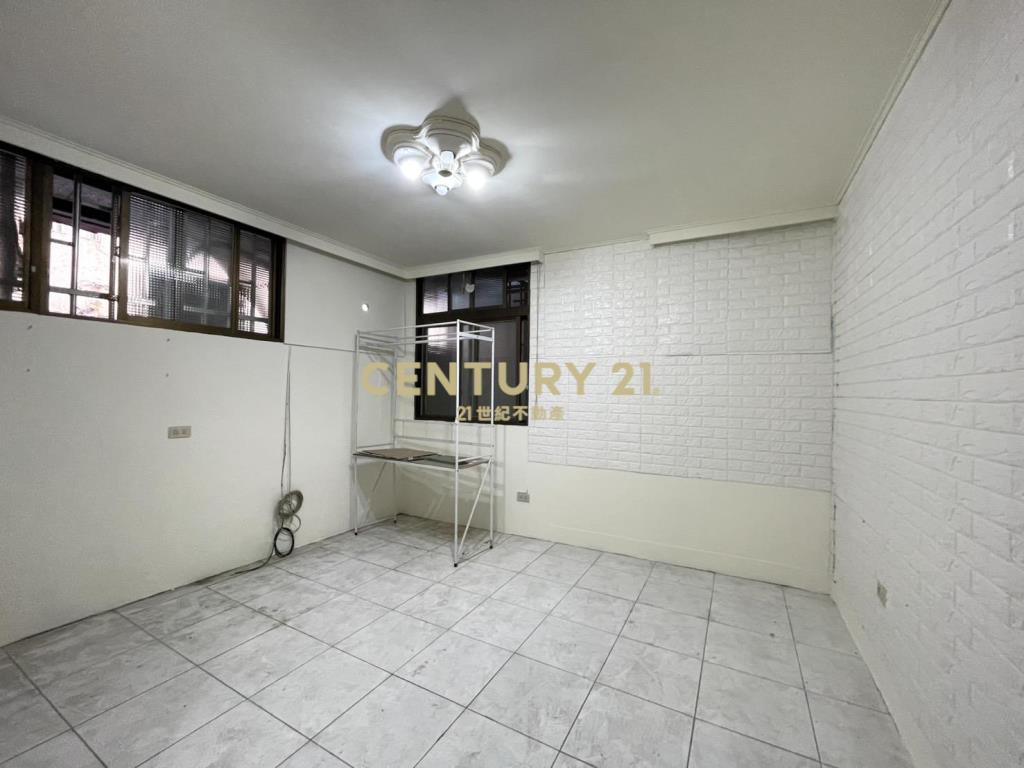 (4041)永安捷運公園店住