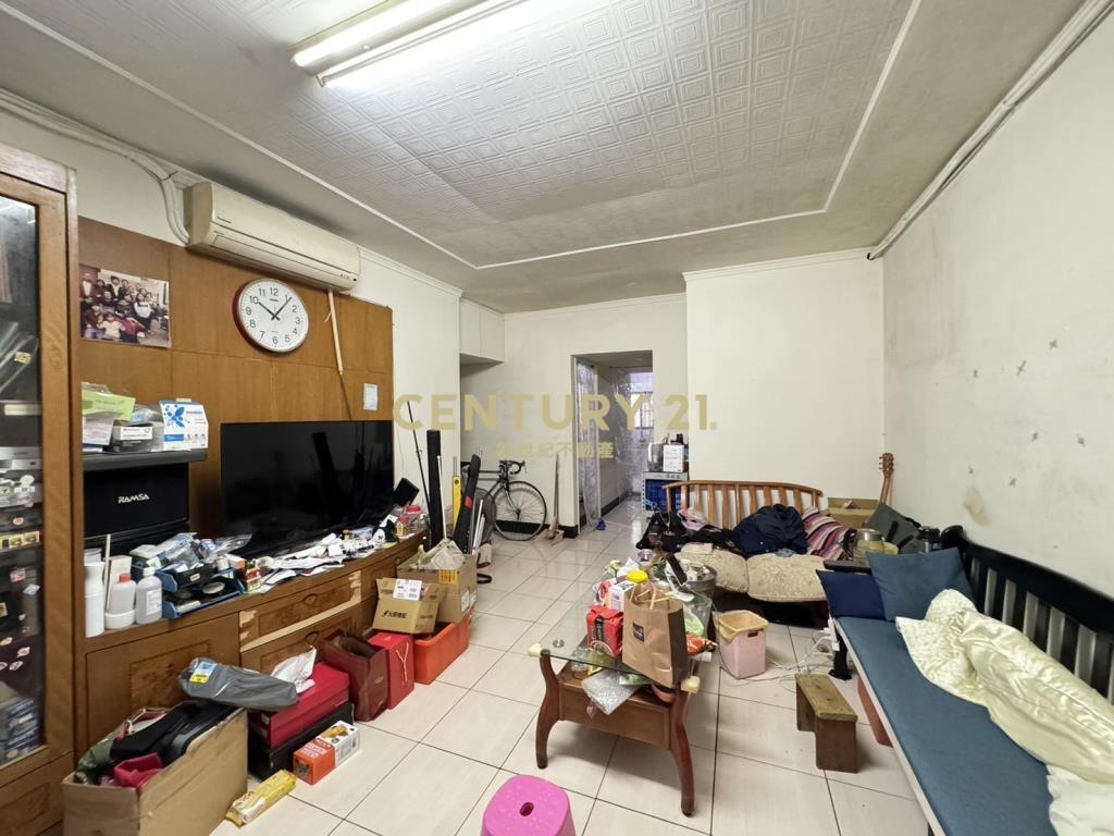 (4121)南勢角捷運一樓