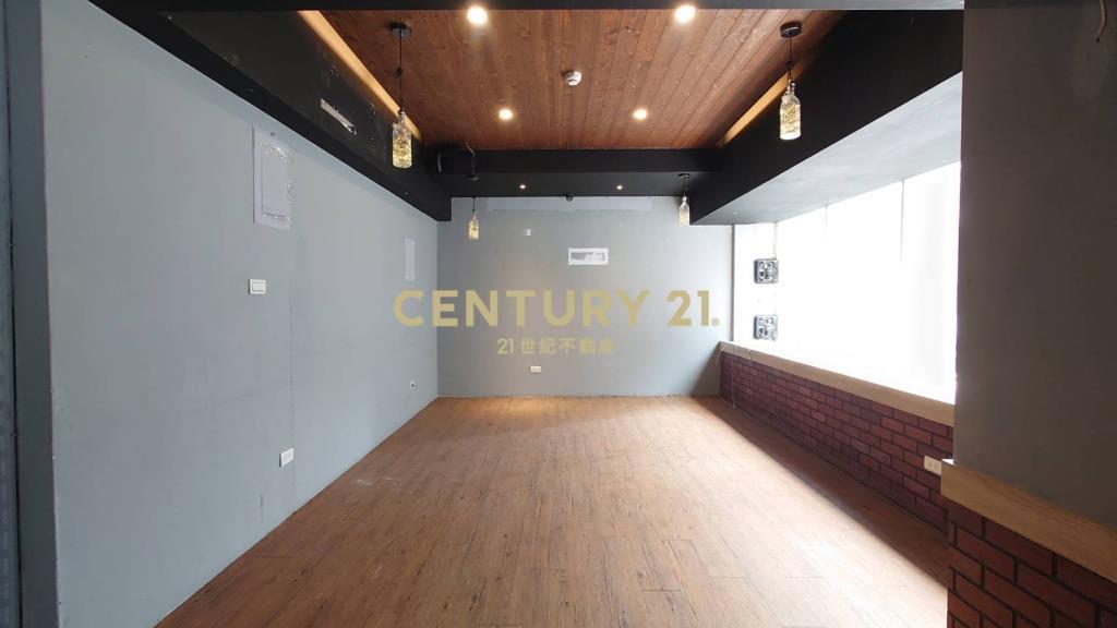 (4355)中正路面寬1+2樓收租金店面