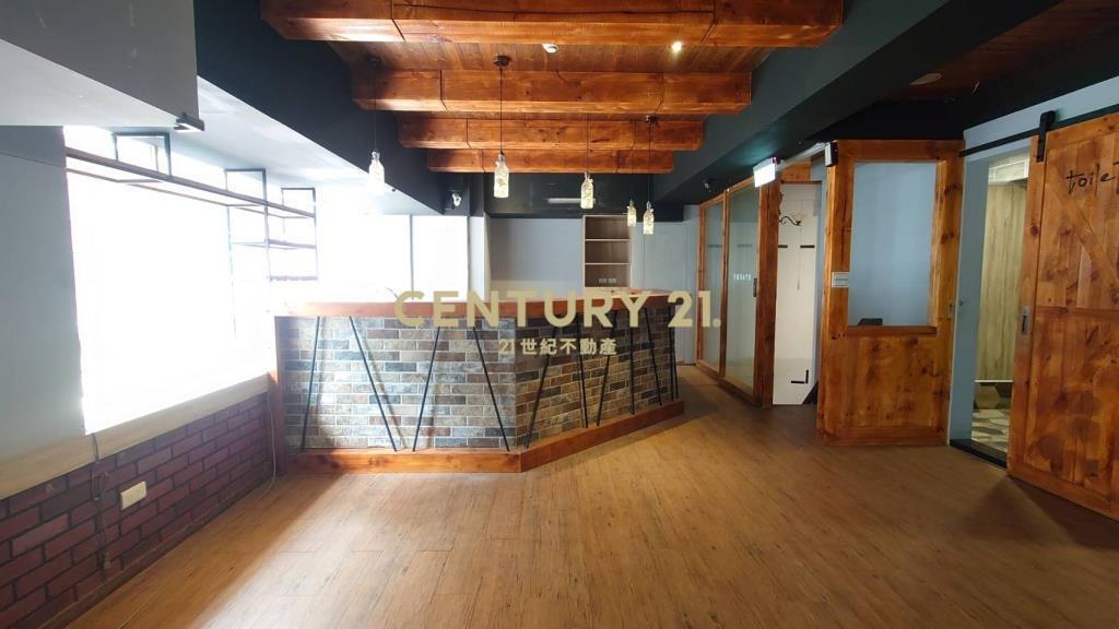 (4355)中正路面寬1+2樓收租金店面