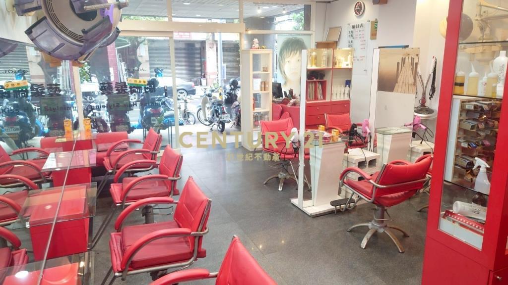 (4428)頂溪大面寬邊間賺錢金店面