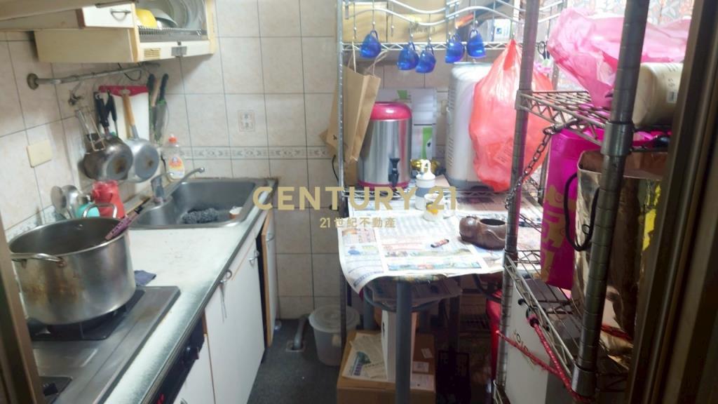 (4428)頂溪大面寬邊間賺錢金店面