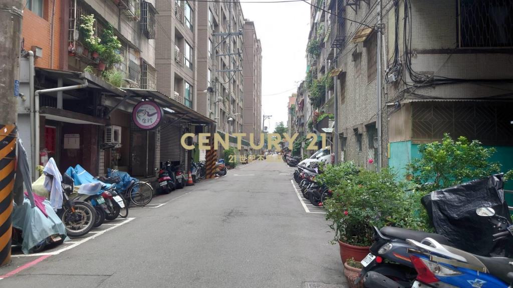 (4479)秀朗民族街全新裝潢三樓