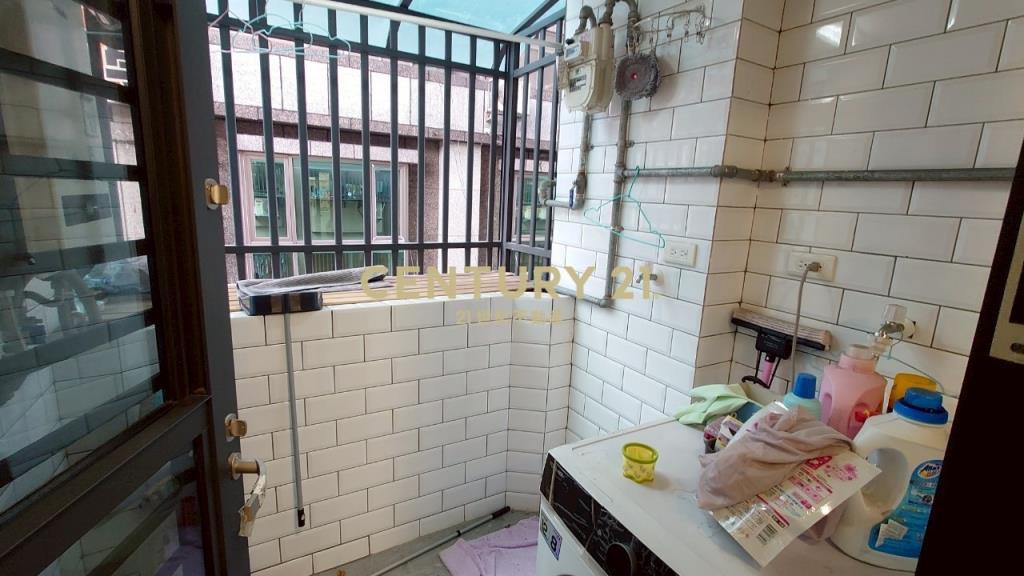 (4496)新裝潢福和電梯3房