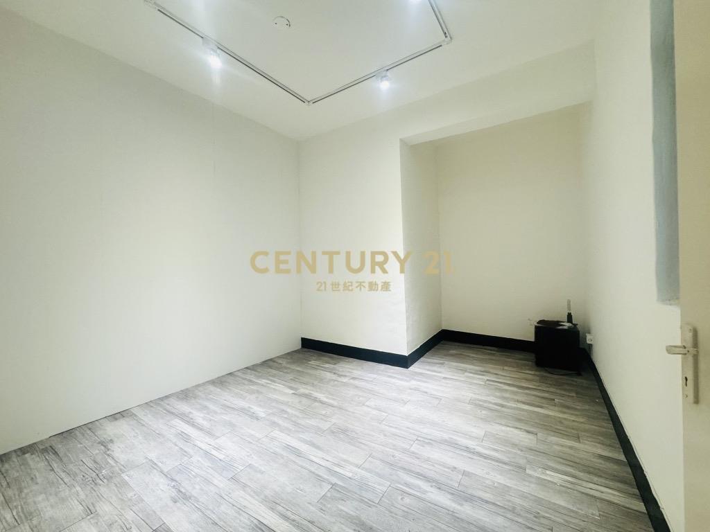 (4520)四號公園美麗3樓