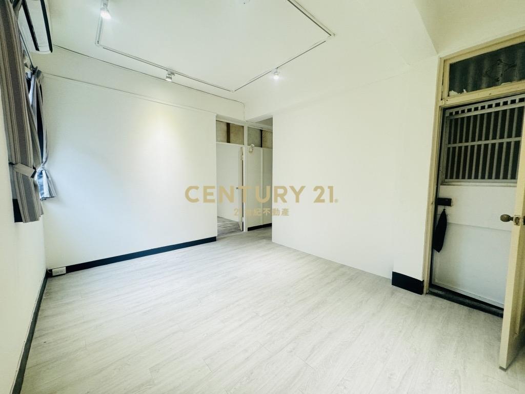 (4520)四號公園美麗3樓