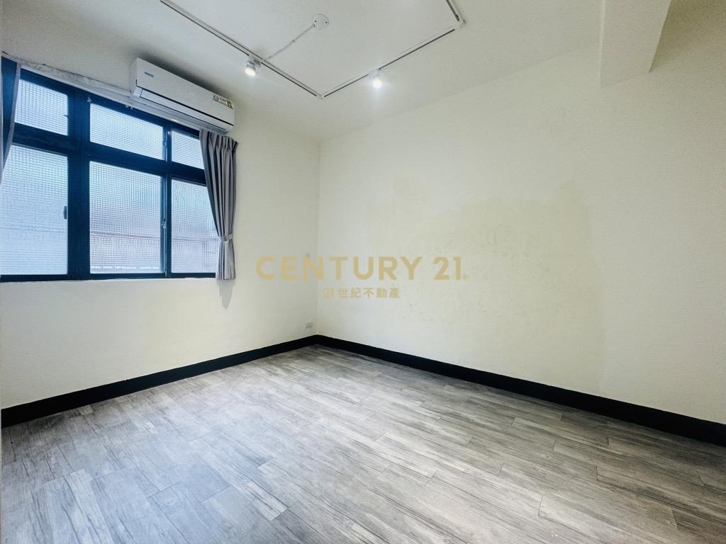 (4520)四號公園美麗3樓