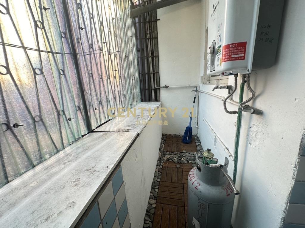 (4520)四號公園美麗3樓