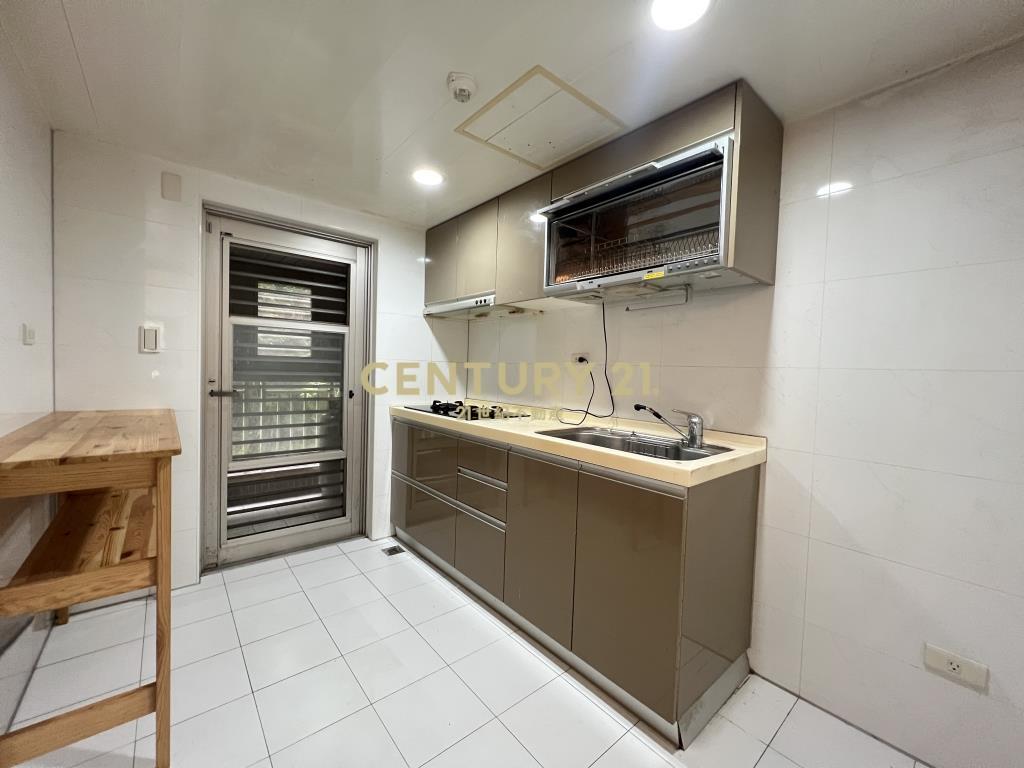 (4521)潤泰曉山青~鳥語花香美三房