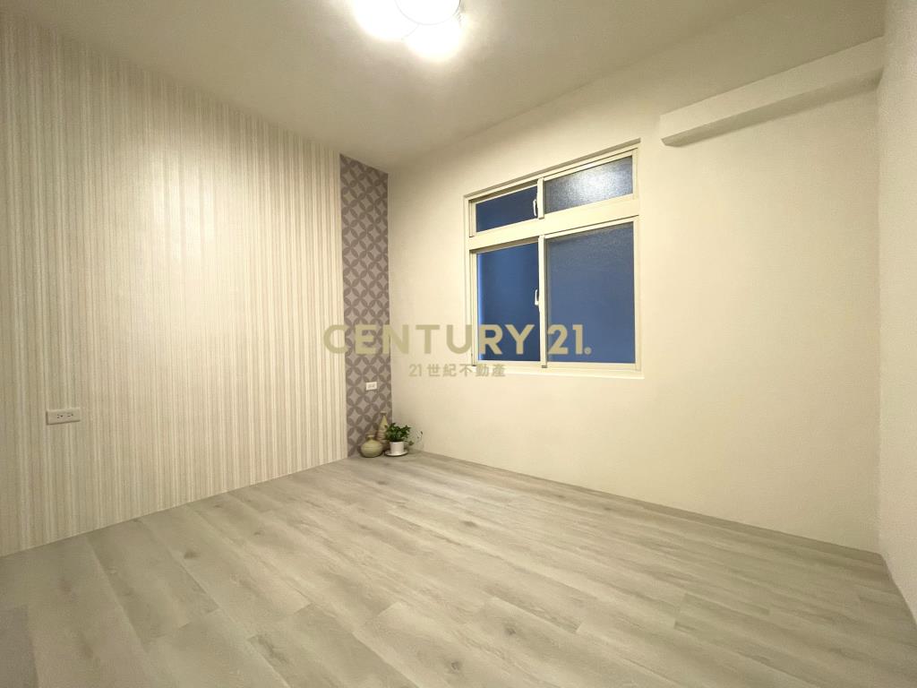 (4524)秀朗國小極美3樓